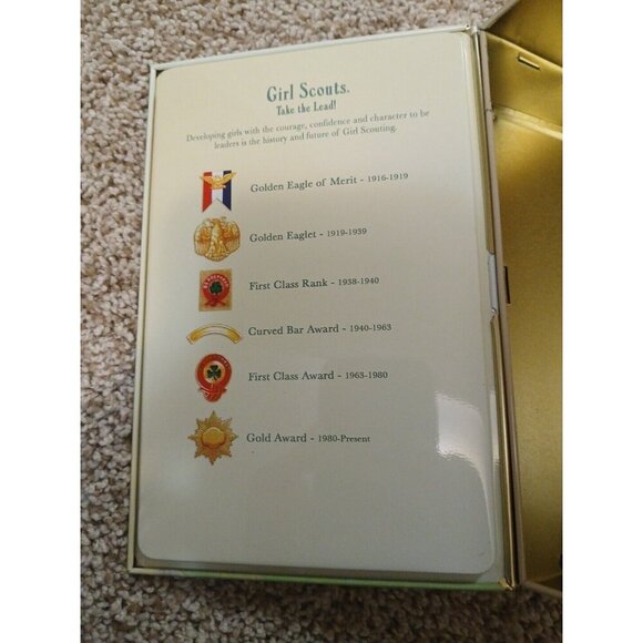 Girl Scouts Take the Lead Keepsake Bookshelf Tin - EXC - 7.5 X 6 X 2” Appro - Picture 4 of 5